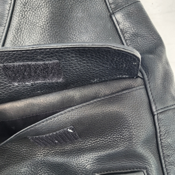 L.L. Bean Brown Leather Healthy Back Ameribag Sling Backpack Crossbody Bag 18” - Picture 5 of 12